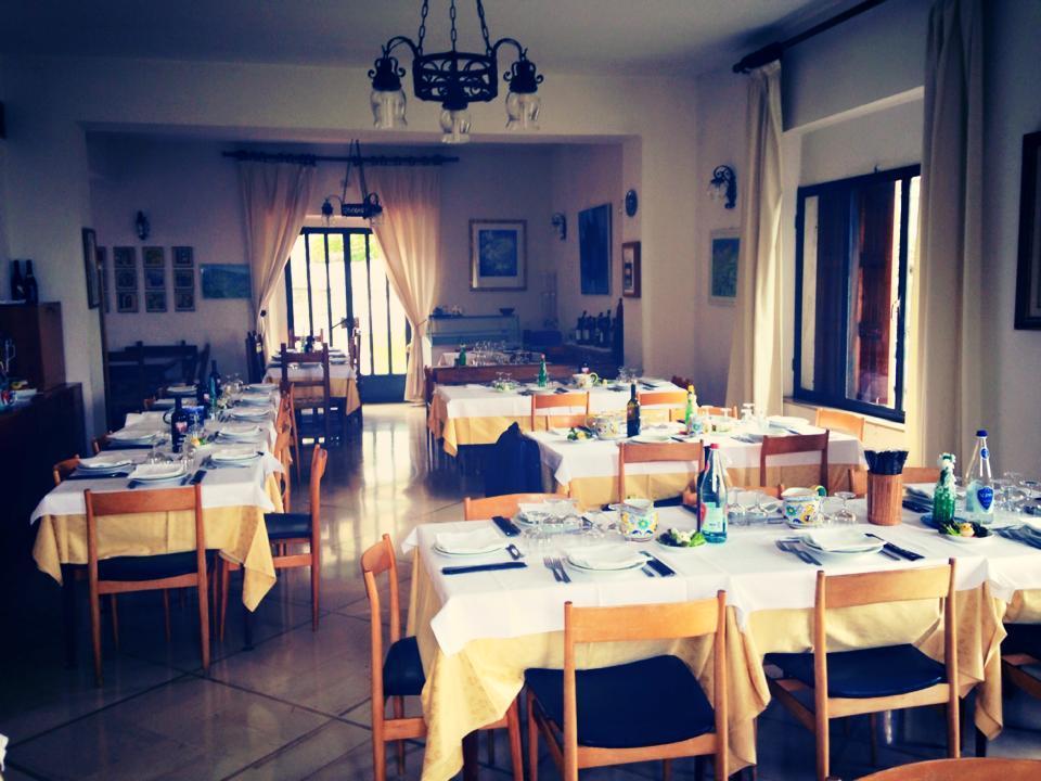 Albergo Ristorante Letizia Chiusi della Verna Buitenkant foto