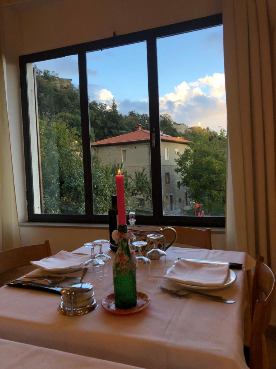 Albergo Ristorante Letizia Chiusi della Verna Buitenkant foto