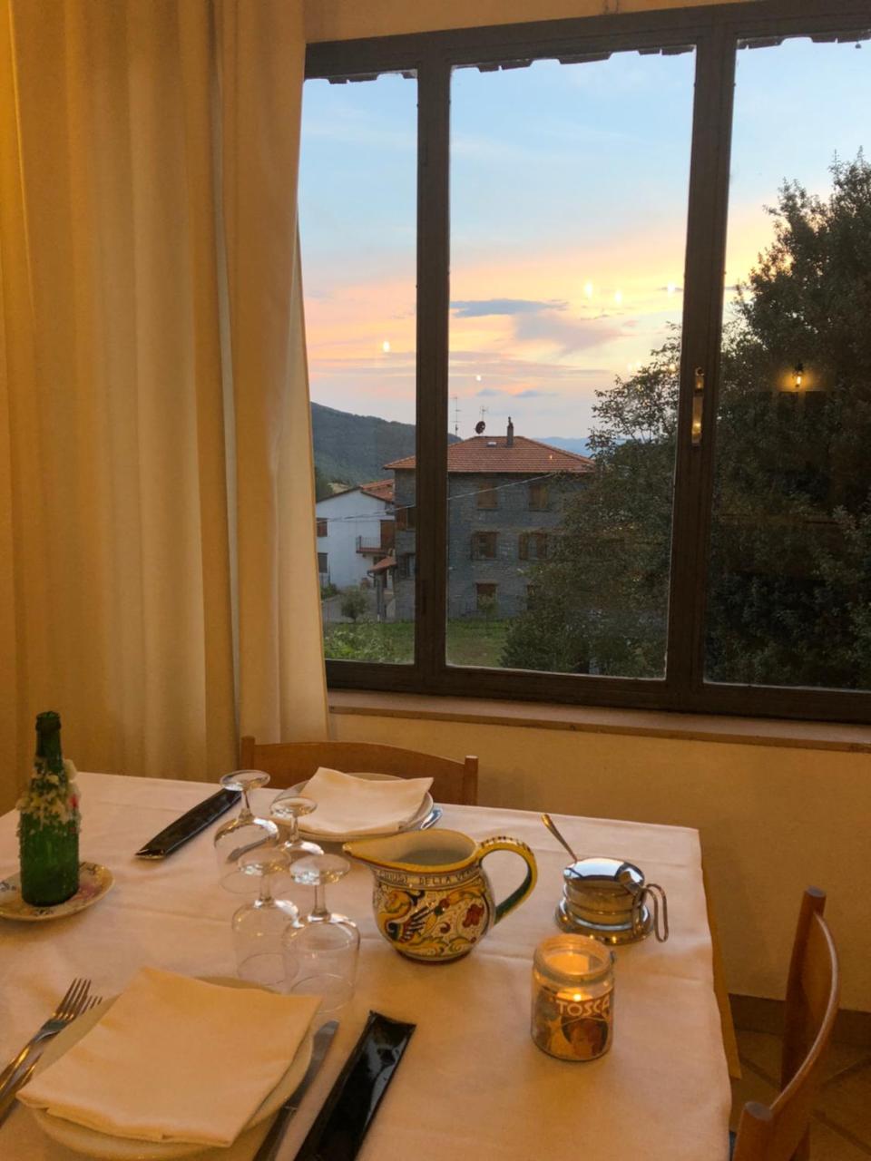 Albergo Ristorante Letizia Chiusi della Verna Buitenkant foto