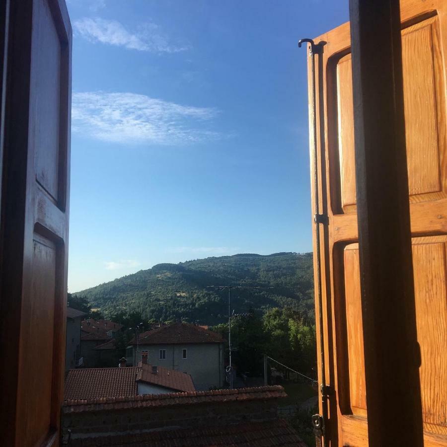 Albergo Ristorante Letizia Chiusi della Verna Buitenkant foto